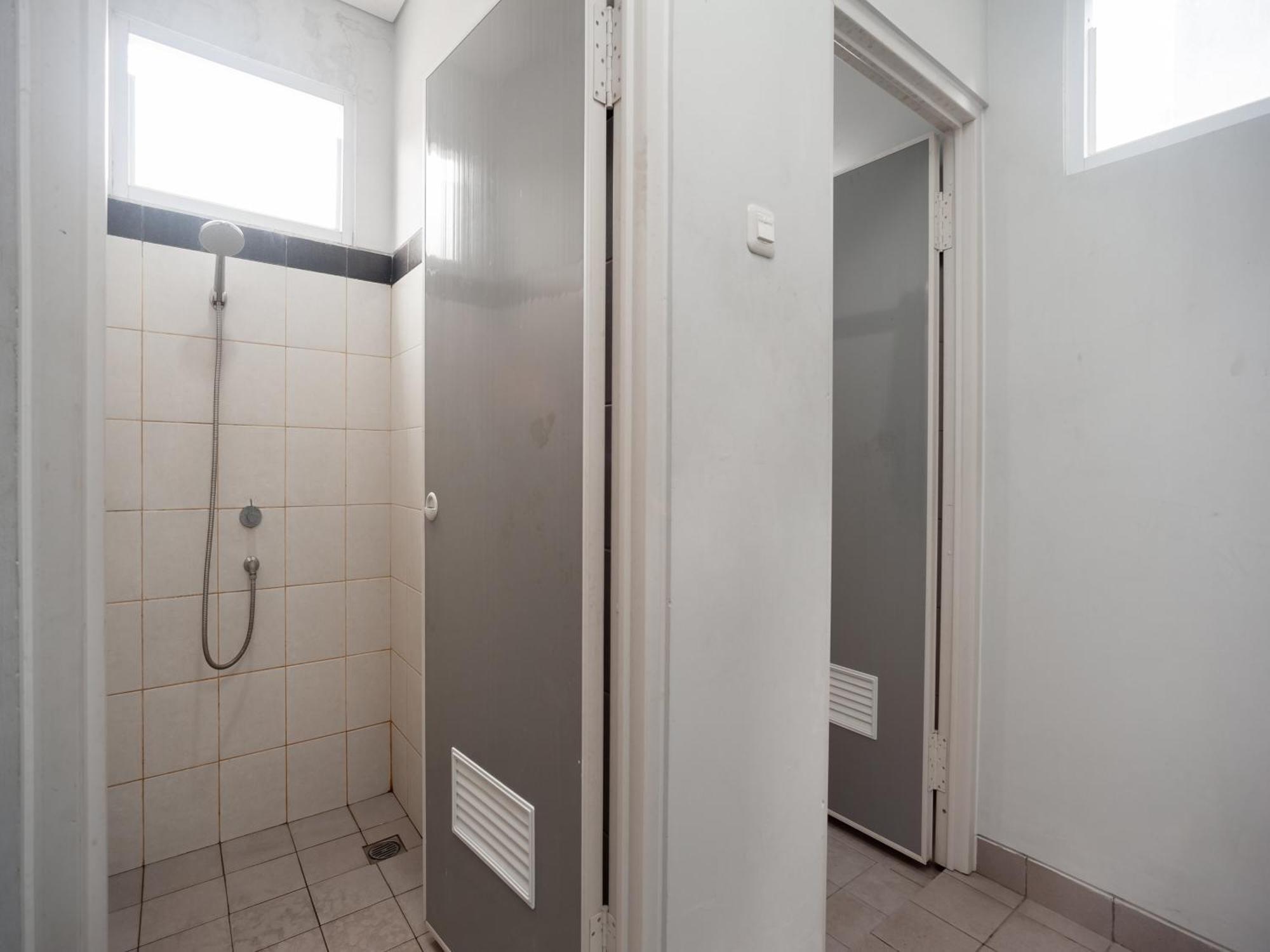 Pandu Raya Home Богор Экстерьер фото