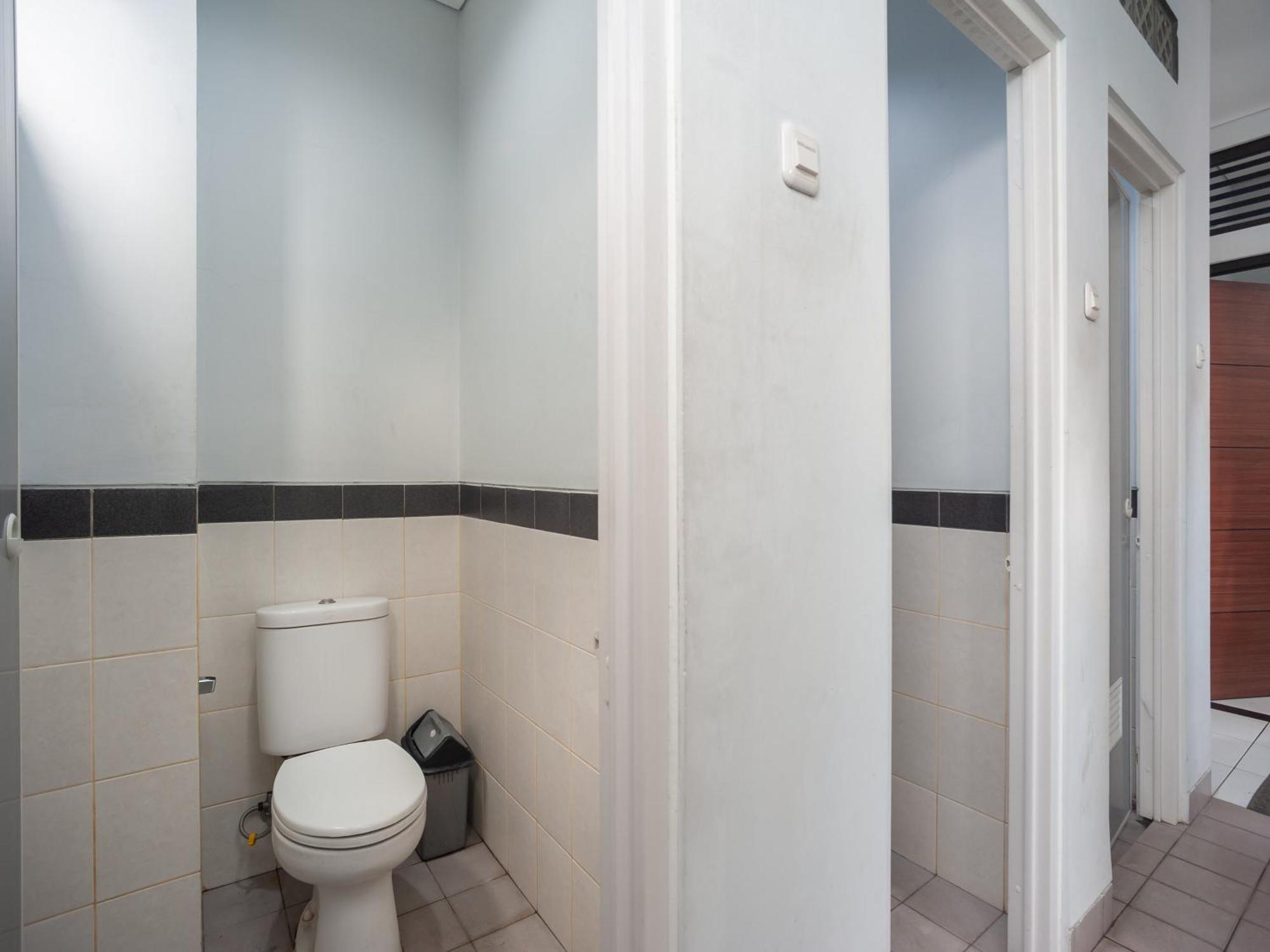 Pandu Raya Home Богор Экстерьер фото